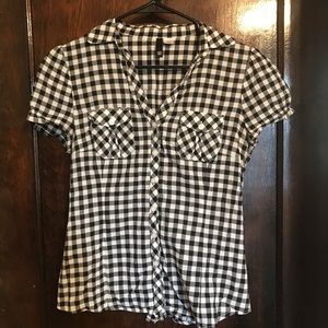 B&W gingham button up